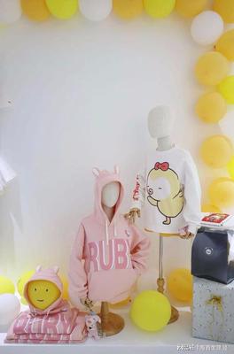 千萬粉絲IP小獅子賽季與圖拉貿(mào)易授權(quán)暨合作簽約儀式圓滿舉行